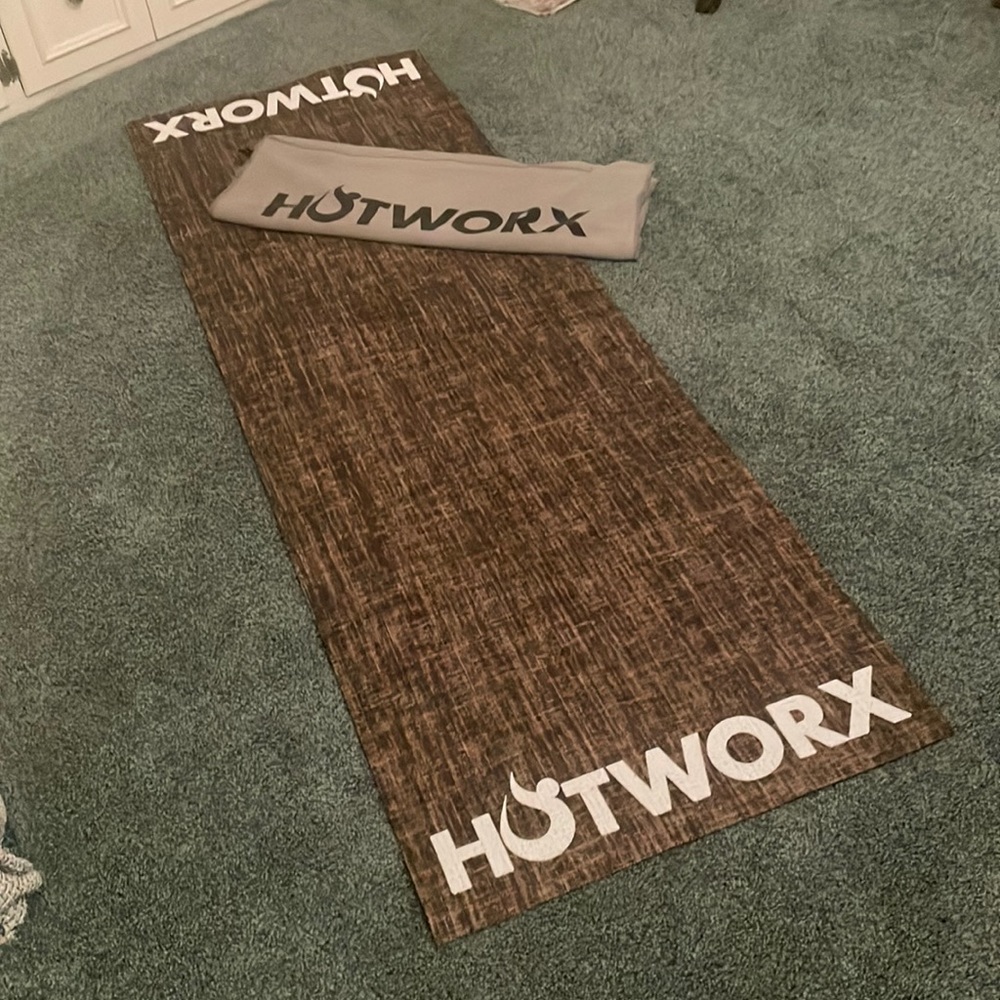 HOTWORX yoga mat and towel (made for heat)